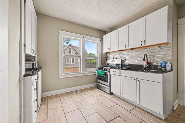 2915 N 3rd Street, Minneapolis, MN 55411
