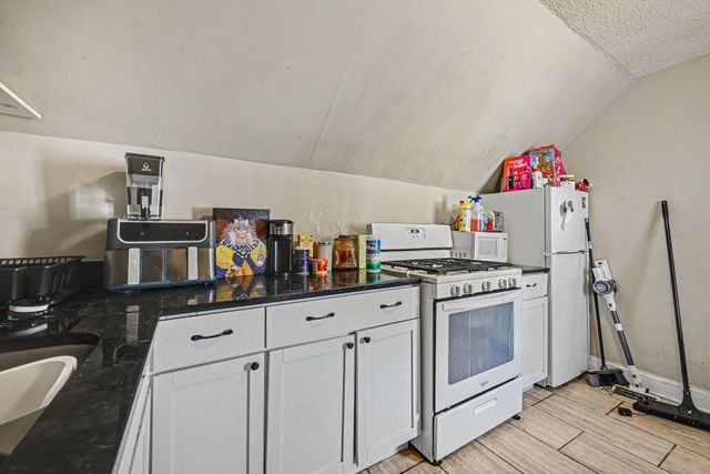 2915 N 3rd Street, Minneapolis, MN 55411