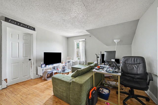 2915 N 3rd Street, Minneapolis, MN 55411