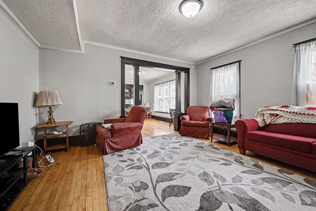 2915 N 3rd Street, Minneapolis, MN 55411