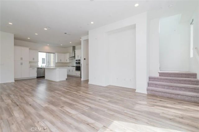 142 Sawbuck, Irvine, CA 92618
