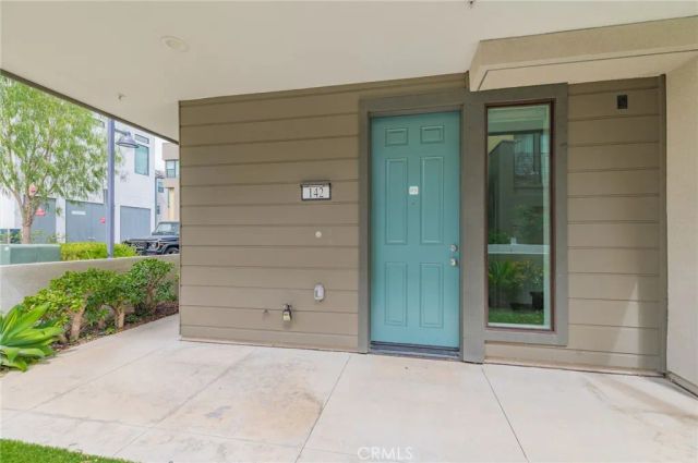 142 Sawbuck, Irvine, CA 92618