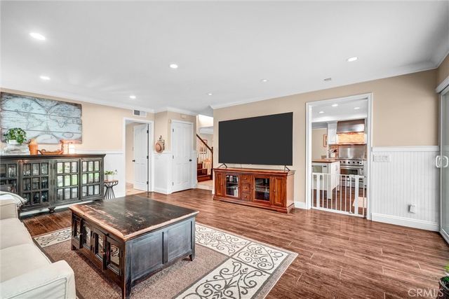 19410 Shelford, Cerritos, CA 90703