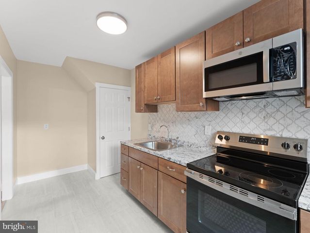 7510 RUGBY ST, Philadelphia, PA 19150