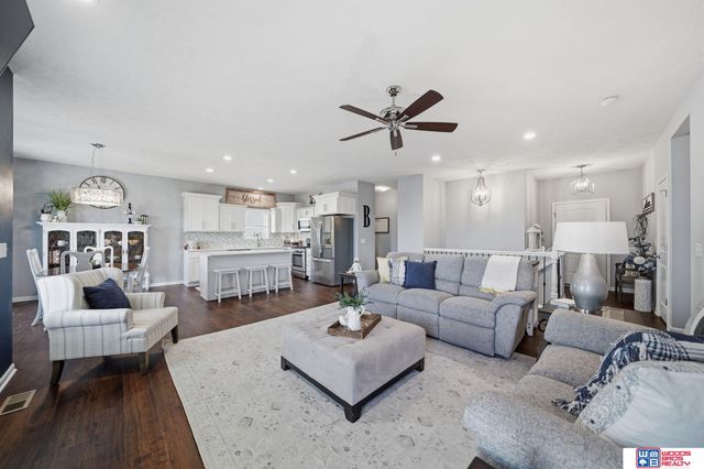 1203 Birchwood Drive, Hickman, NE 68372