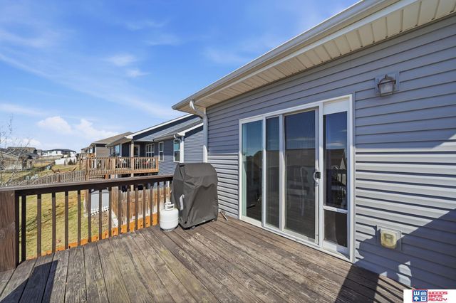 1203 Birchwood Drive, Hickman, NE 68372