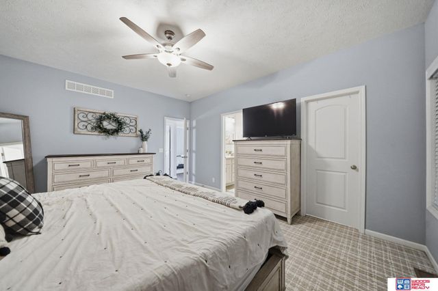 1203 Birchwood Drive, Hickman, NE 68372