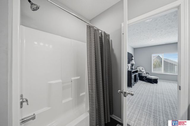 1203 Birchwood Drive, Hickman, NE 68372