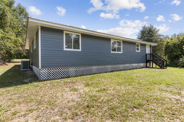 127 RAINBOW DRIVE, Florahome, FL 32140