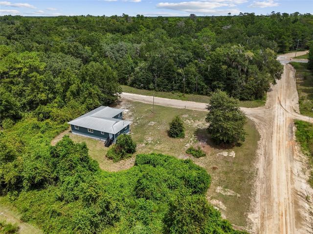 127 RAINBOW DRIVE, Florahome, FL 32140