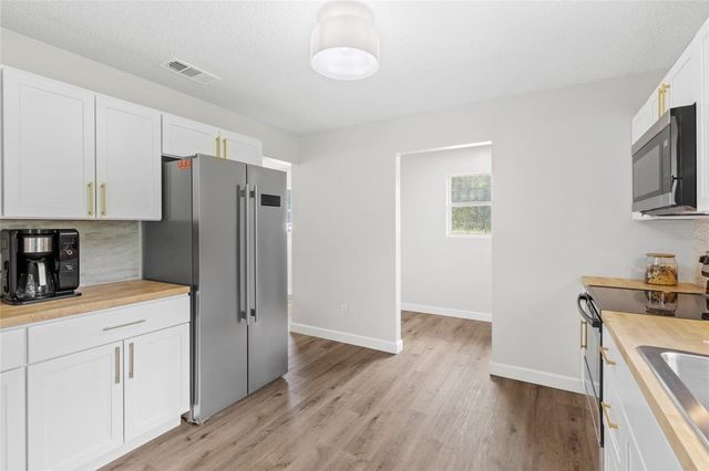 127 RAINBOW DRIVE, Florahome, FL 32140