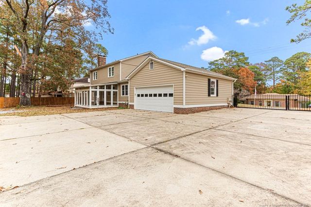 406 Murray Hill Road, Fayetteville, NC 28303