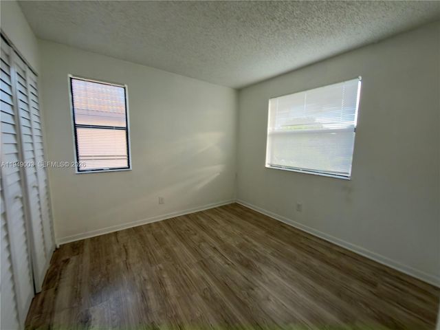 10453 NW 11th St 206, Pembroke Pines, FL 33026