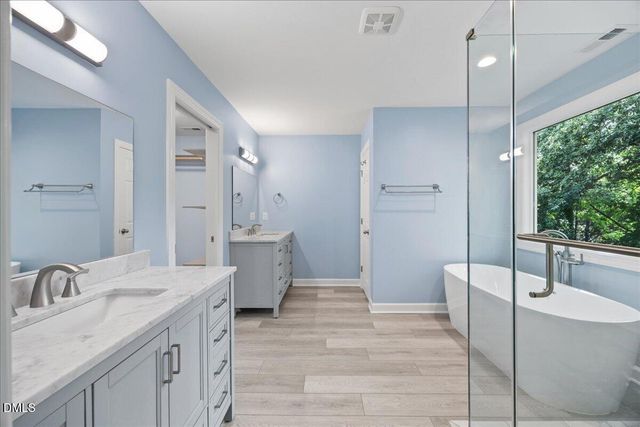 4616 Thendara Way, Raleigh, NC 27612
