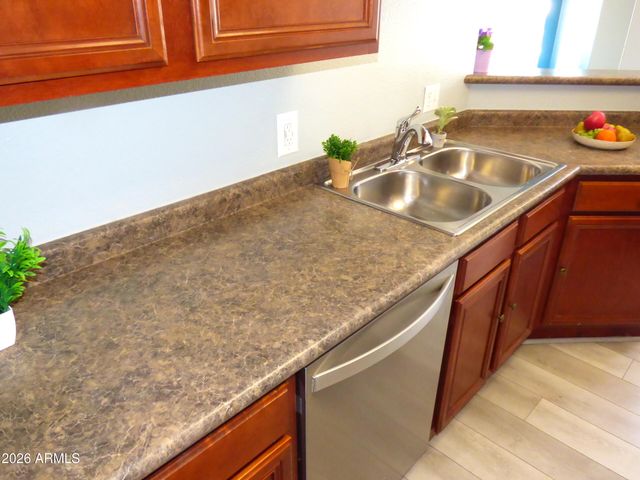 17017 N 12TH Street 2060, Phoenix, AZ 85022