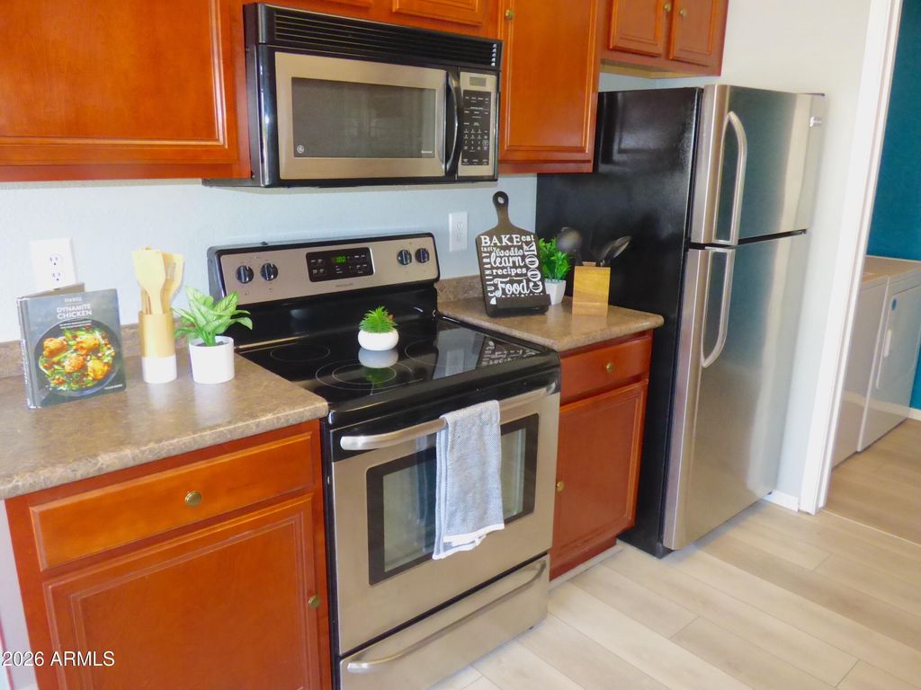 17017 N 12TH Street 2060, Phoenix, AZ 85022 — photo 4