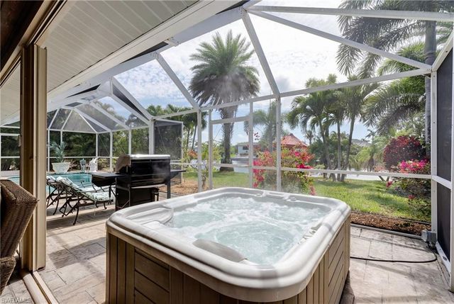 2912 SW 1ST TER, Cape Coral, FL 33991