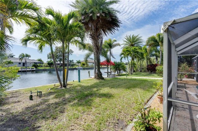 2912 SW 1ST TER, Cape Coral, FL 33991