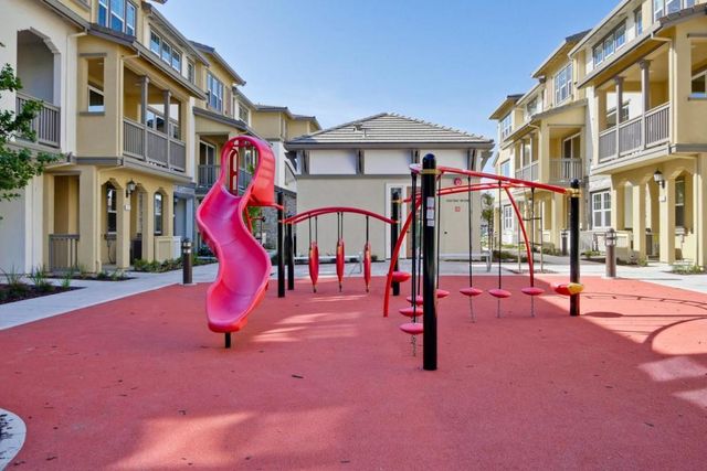 105 Ivory Palm Terrace, Sunnyvale, CA 94086