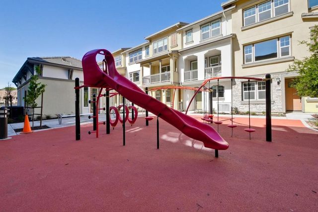 105 Ivory Palm Terrace, Sunnyvale, CA 94086