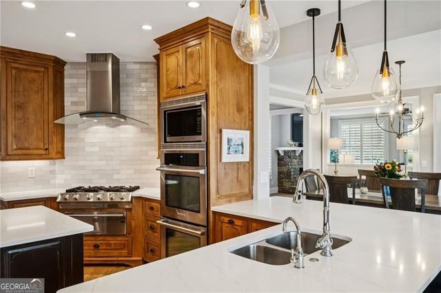 407 Waterfront Park Lane, Dawsonville, GA 30534