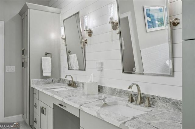407 Waterfront Park Lane, Dawsonville, GA 30534
