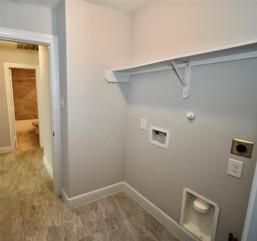 18226 Willow Edge Drive, Tomball, TX 77375