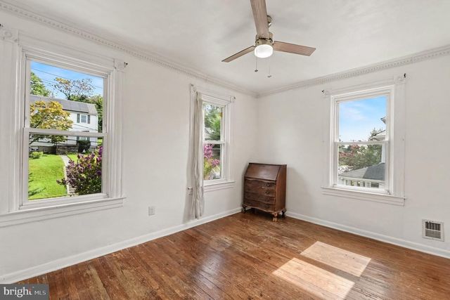 7 MAPLE AVE, Baltimore, MD 21206