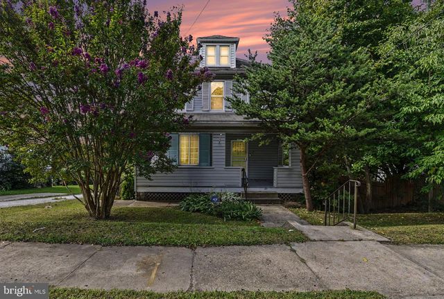 7 MAPLE AVE, Baltimore, MD 21206