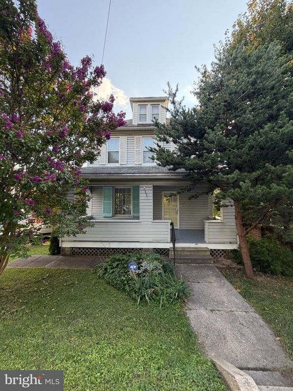7 MAPLE AVE, Baltimore, MD 21206