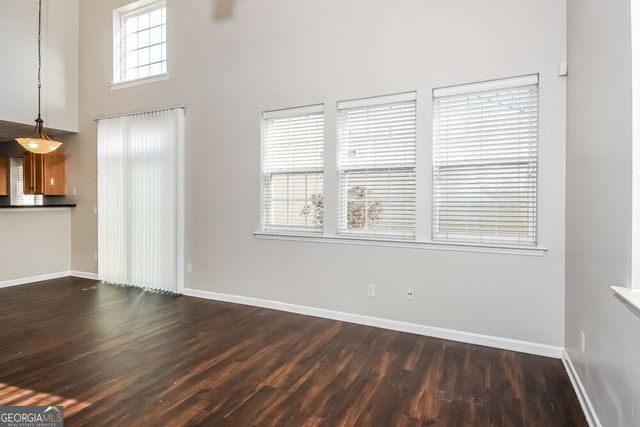 124 Swanee Lane, Woodstock, GA 30188