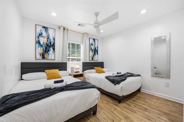 1602 Luzon Street, Houston, TX 77009