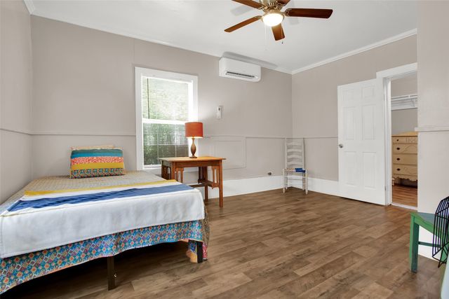 407 N Jordan Street, Whitesboro, TX 76273