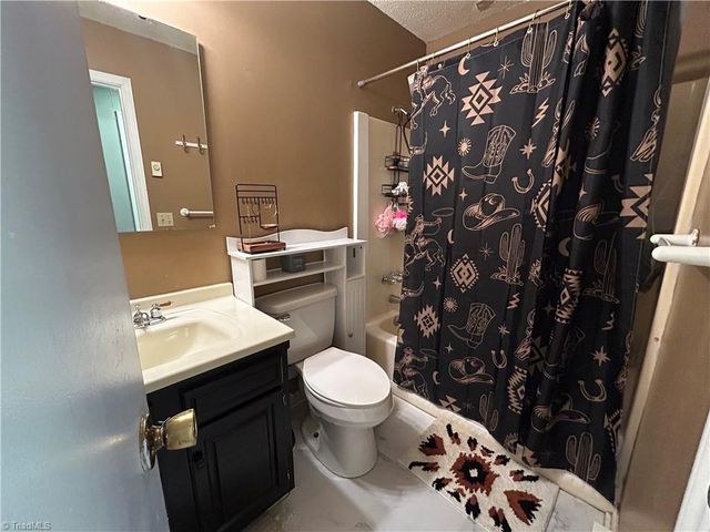 8721 Linwood Southmont Road, Lexington, NC 27292