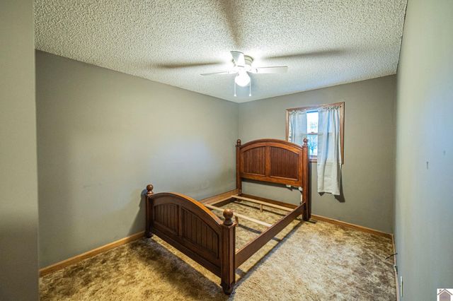 1872 E Unity Church Rd 3, Hardin, KY 42048