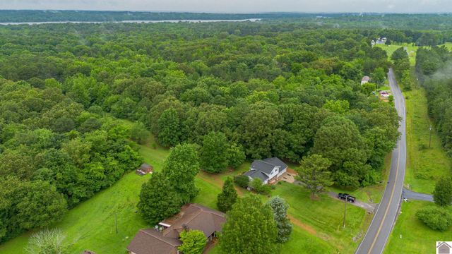 1872 E Unity Church Rd 3, Hardin, KY 42048