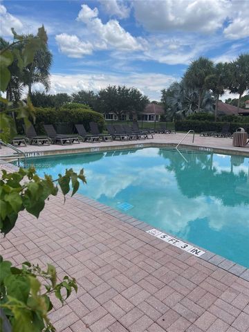9114 Aegean Circle, Lehigh Acres, FL 33936