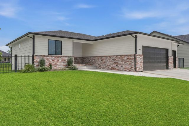 5906 N Saint Paul St, Wichita, KS 67204