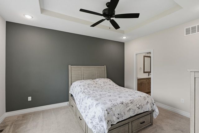 5906 N Saint Paul St, Wichita, KS 67204