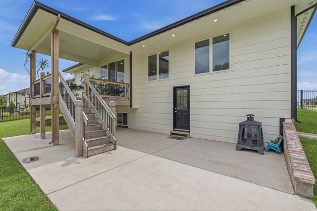 5906 N Saint Paul St, Wichita, KS 67204