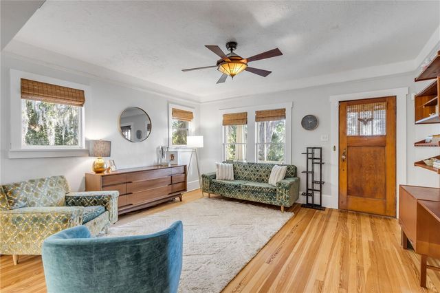 3054 N DIXIE FREEWAY, New Smyrna Beach, FL 32168