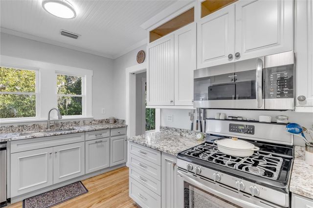 3054 N DIXIE FREEWAY, New Smyrna Beach, FL 32168