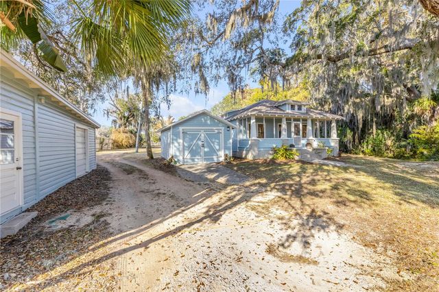 3054 N DIXIE FREEWAY, New Smyrna Beach, FL 32168