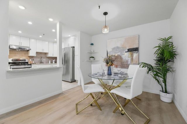 49 Showers Drive A130, Mountain View, CA 94040