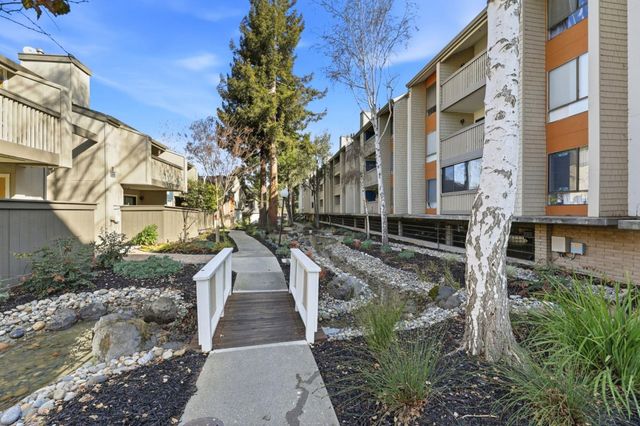 49 Showers Drive A130, Mountain View, CA 94040