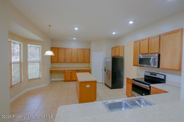 4394 Edenrock Place, Spring Hill, FL 34609