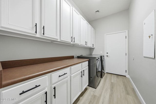 1091 E KAIBAB Place, Chandler, AZ 85249