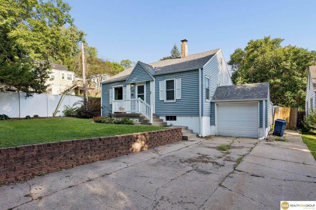 4916 Gretchen Avenue, Omaha, NE 68104