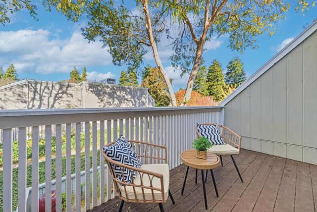 7435 Maywood Drive, Pleasanton, CA 94588