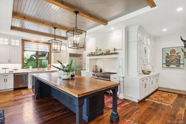 9555 Silent Hills Lane, Lone Tree, CO 80124